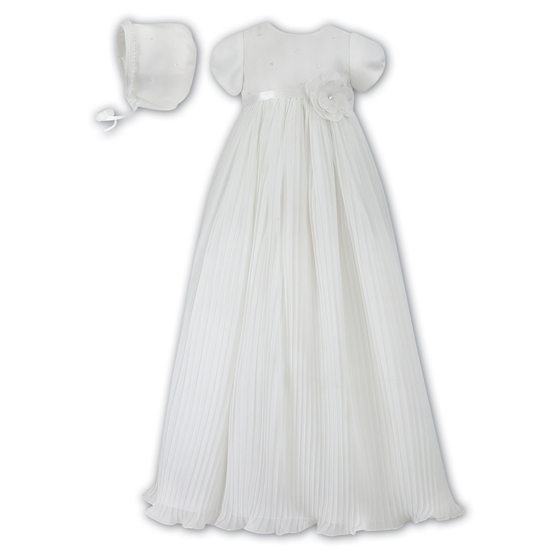 Sarah Louise Christening Gown & Bonnet – 1040